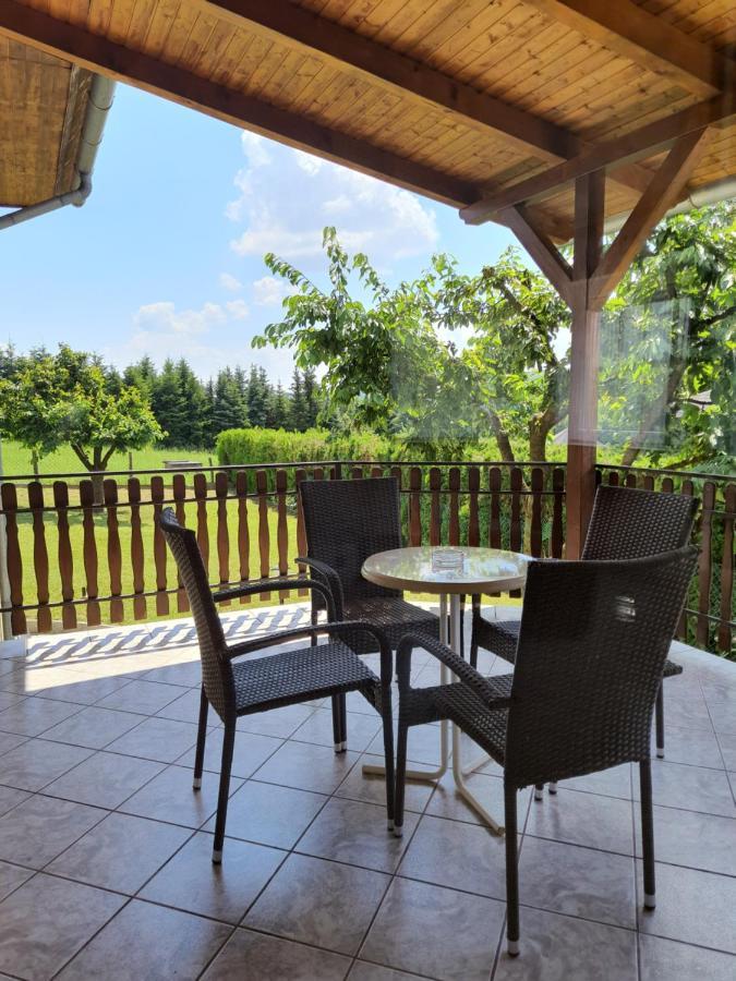 Villa Terra Hévíz Exteriör bild