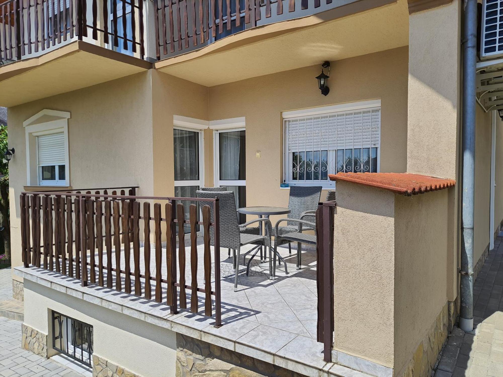 Villa Terra Hévíz Exteriör bild